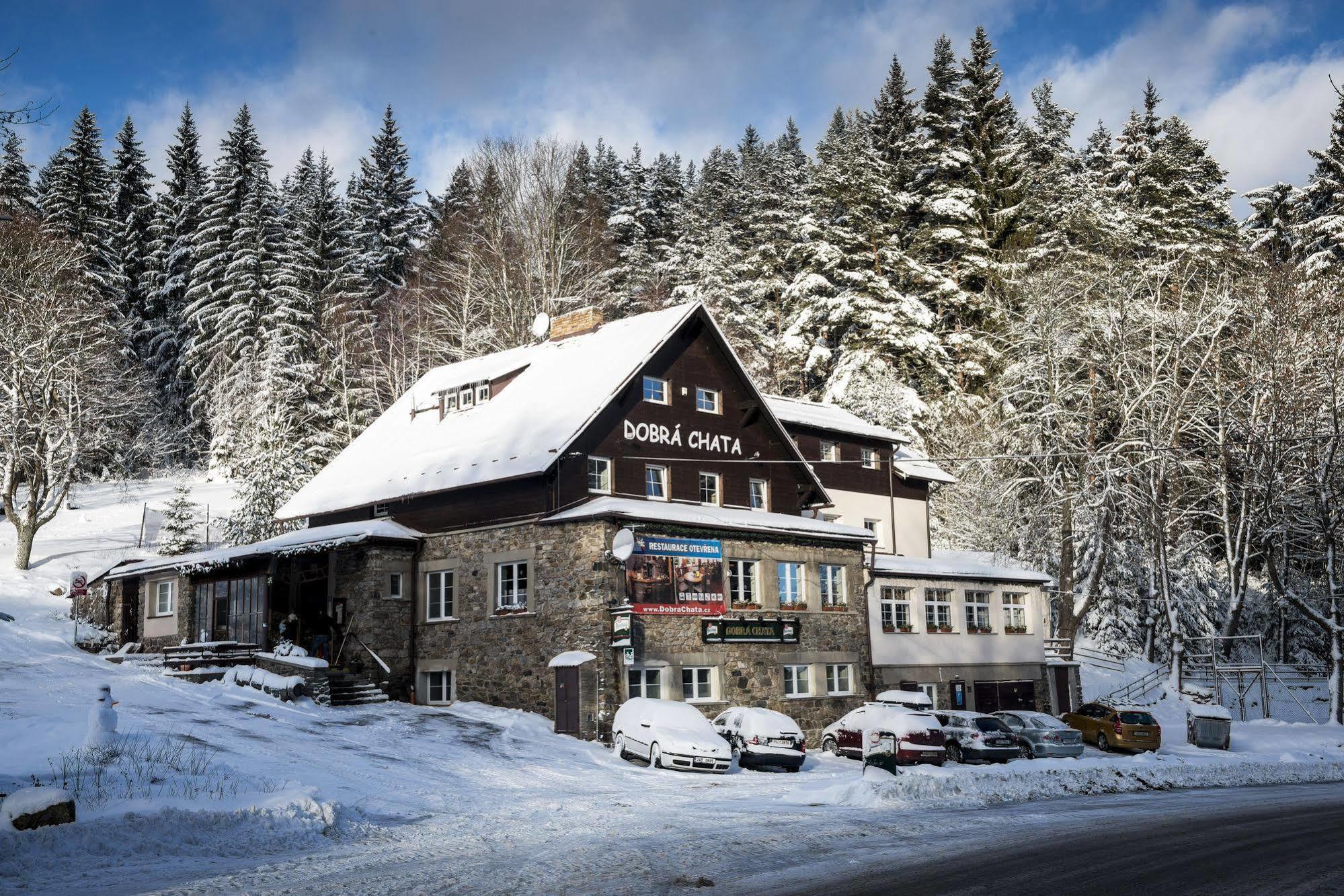 Horsky Hotel Dobra Chata Stachy Eksteriør bilde